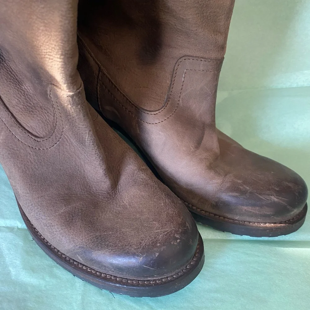 NWOT Kobra Italian Leather Studded Slouchy Ankle Boots